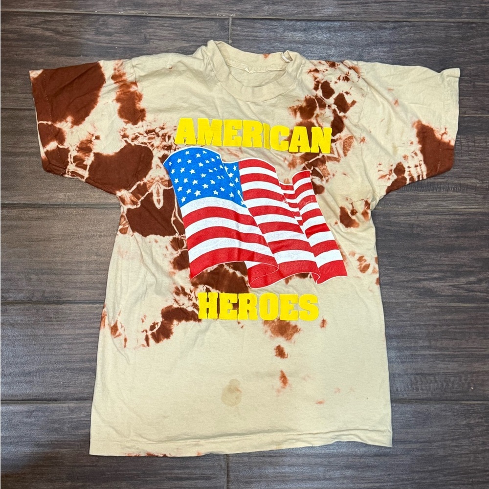 VINTAGE Y2K American Heroes Flag Graphic T-Shirt Brown Tie Dye Patriotic M